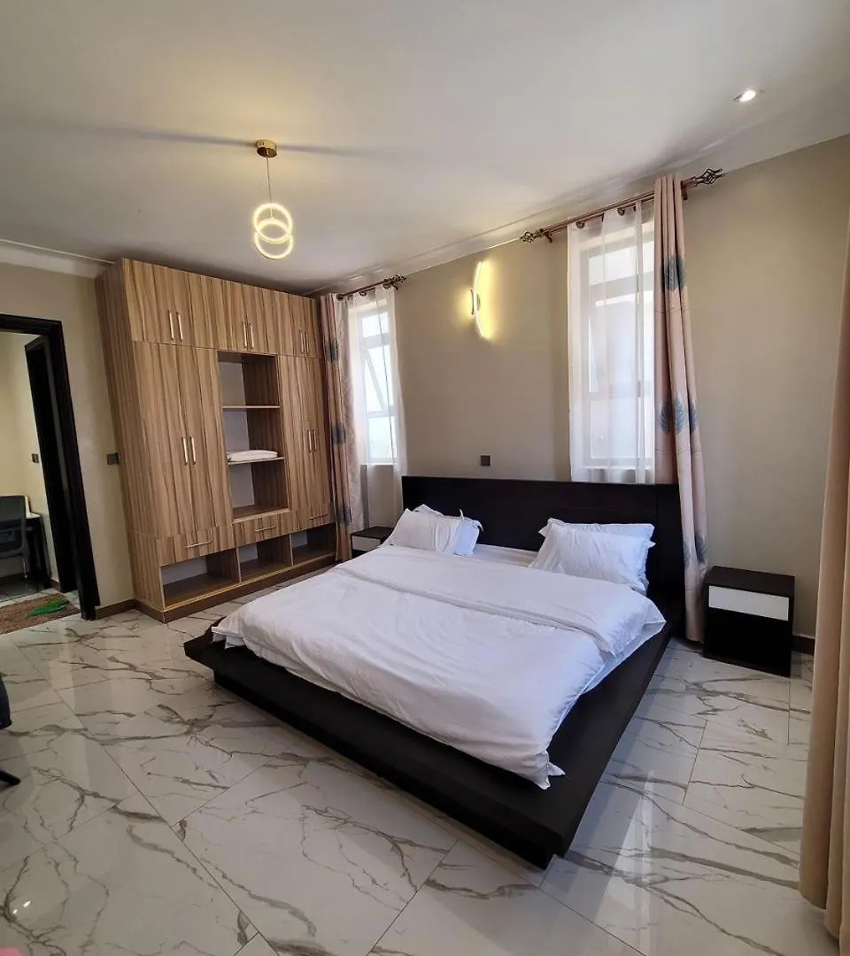 Starlight Homes Kyanja Ring Road 坎帕拉 乌干达